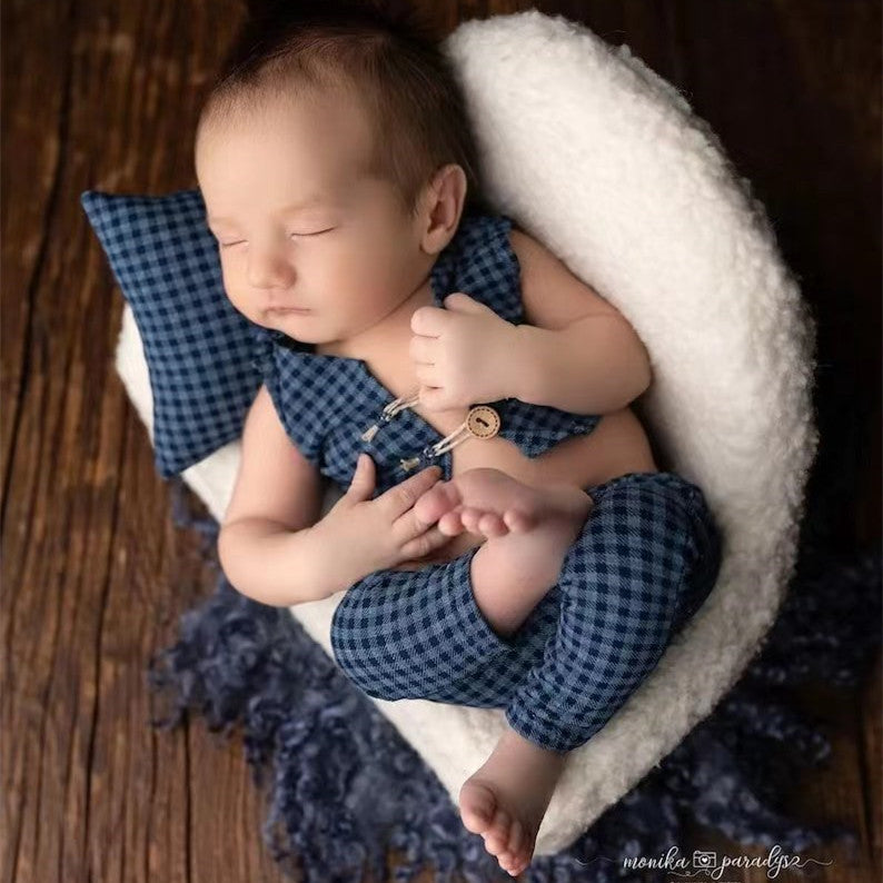 Avezano Plaid Newborn Photography Pillow Prop Set