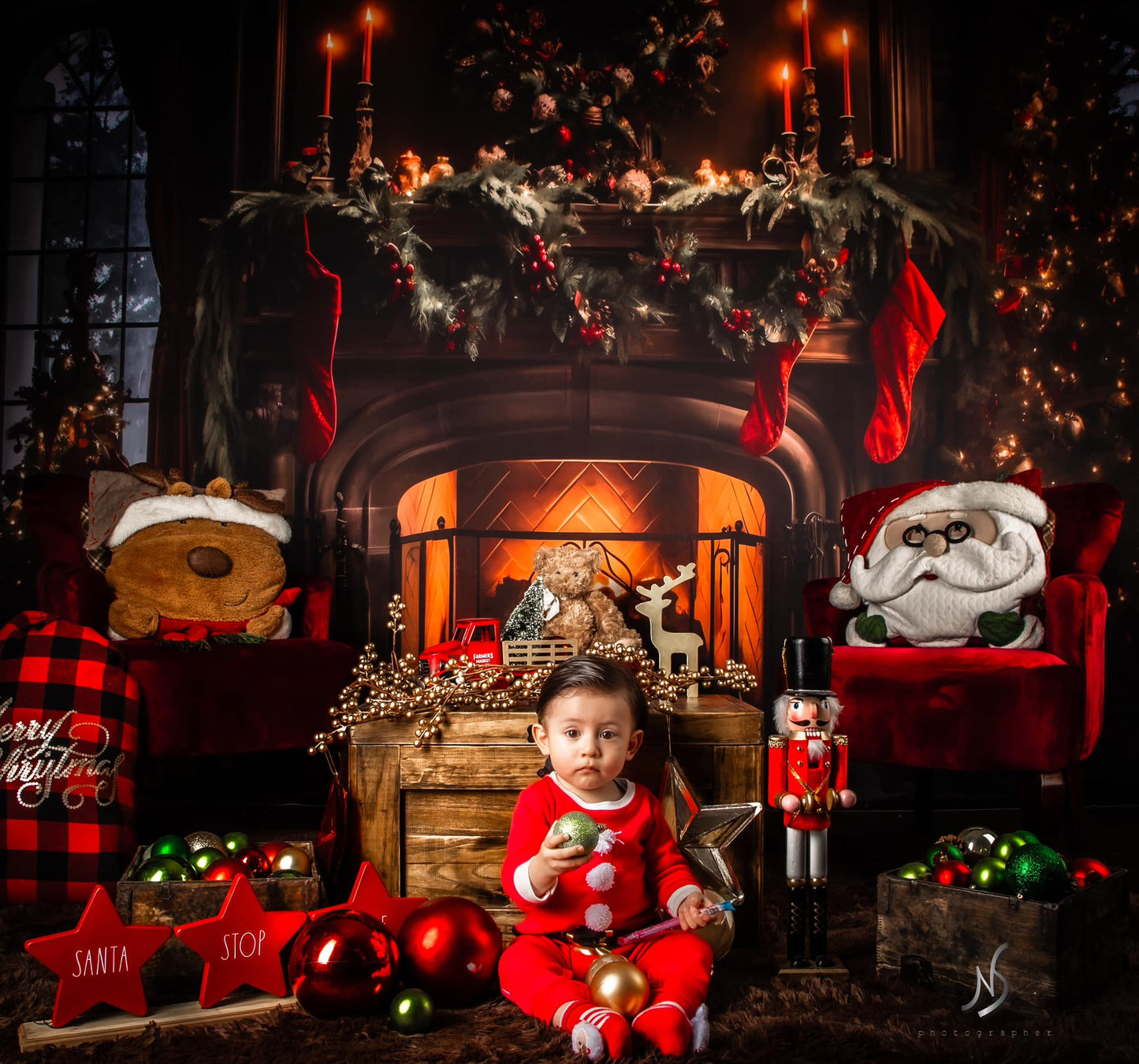Avezano Christmas Tree and Fireplace Decoration Photography Backdrop