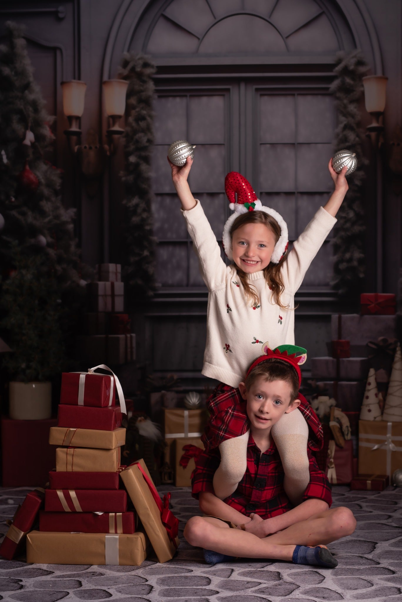 Avezano Christmas Fireplace Interior 2 pcs Set Backdrop holiday gift