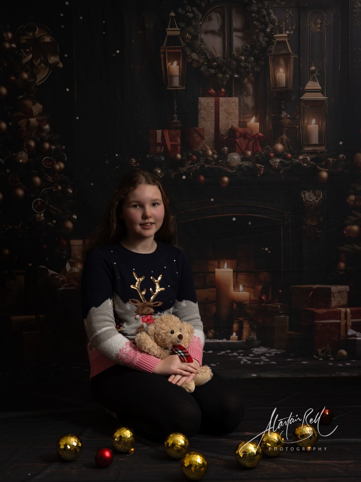 Toile de fond pour photographie de cheminée et de cadeaux de Noël vintage d'Avezano