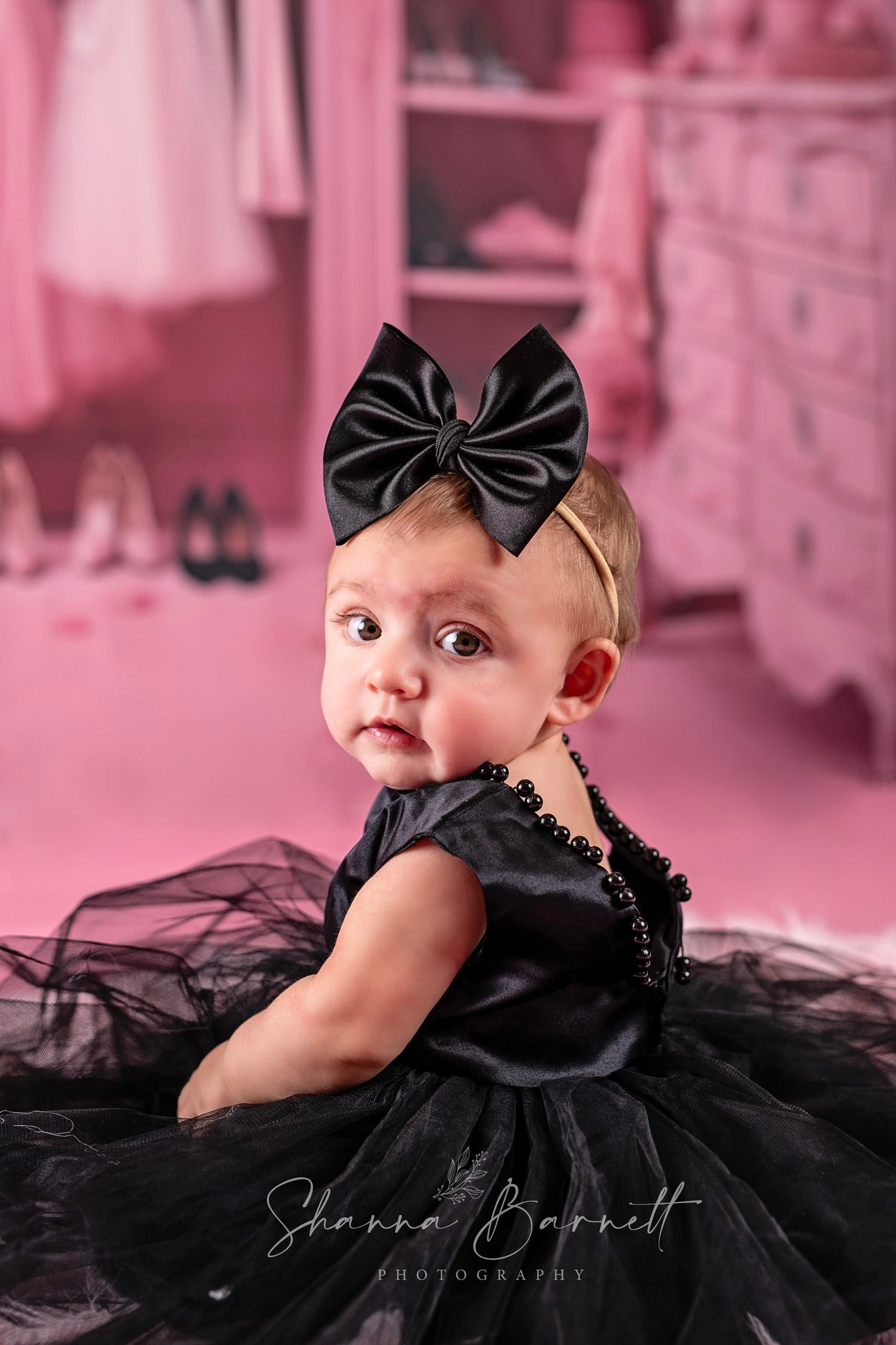 Avezano Pink Barbie Room Dress Photography Background