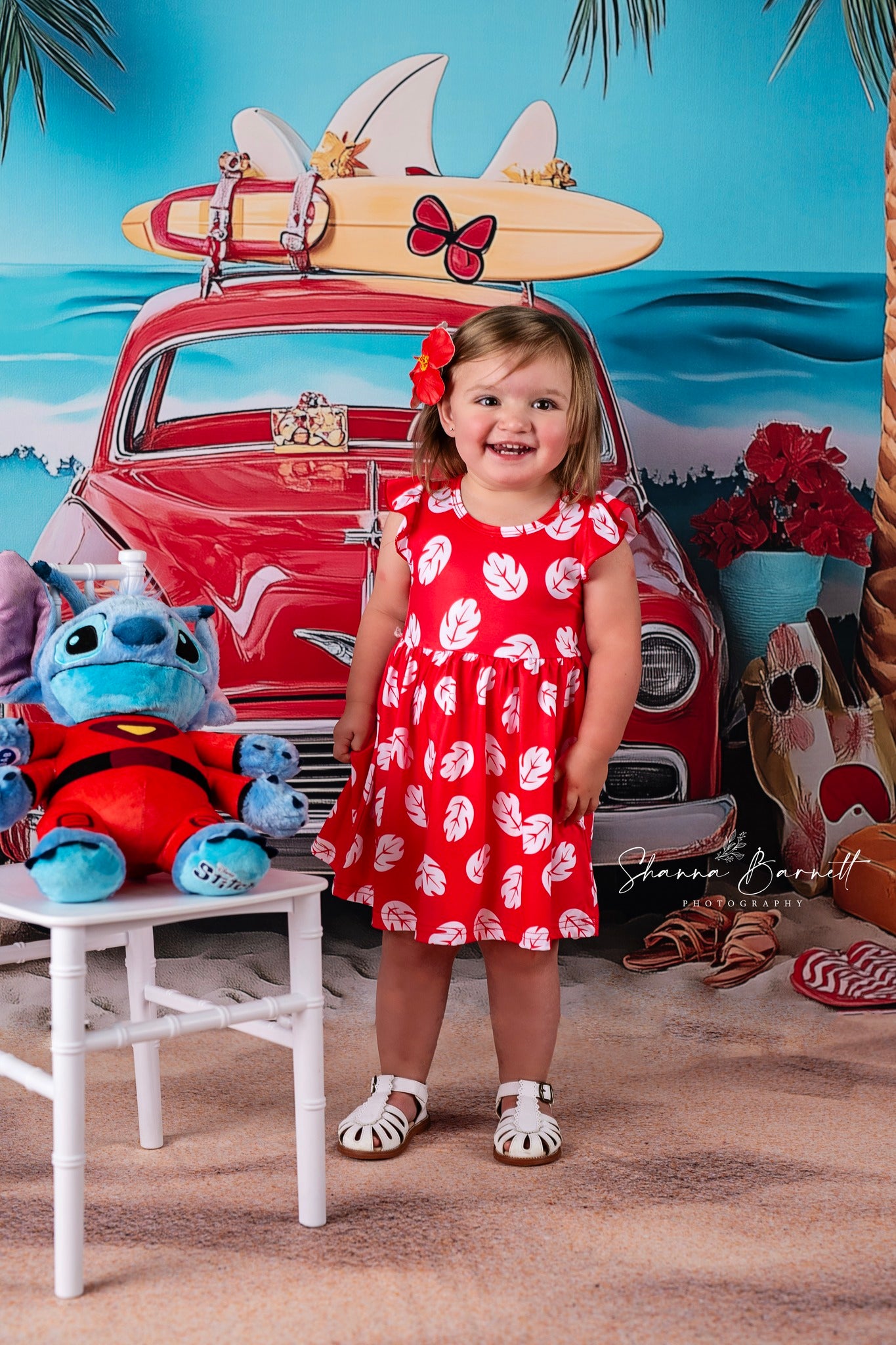 Toile de fond pour photographie de fête sur la plage d'été d'Avezano avec soleil et parasols