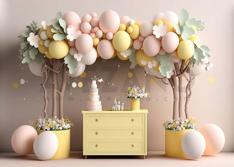 Fond de photographie de gâteau d'anniversaire avec des ballons roses et jaunes d'Avezano