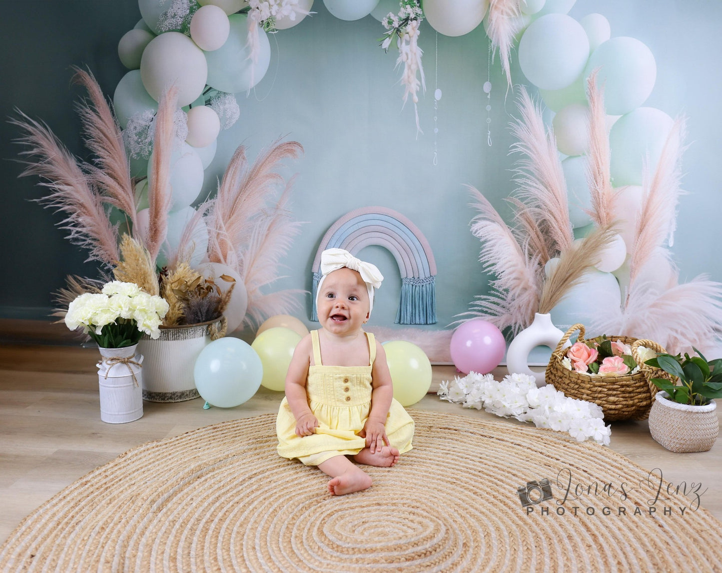 Avezano Pale Green Walls and Balloon Arches Photography Background