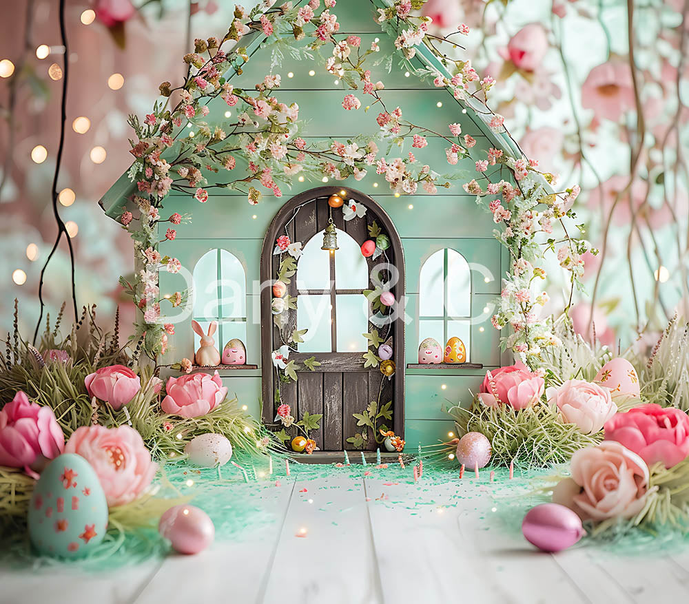 Toile de fond de la mini maison de Pâques vert clair d'Avezano conçue par Danyelle Pinnington