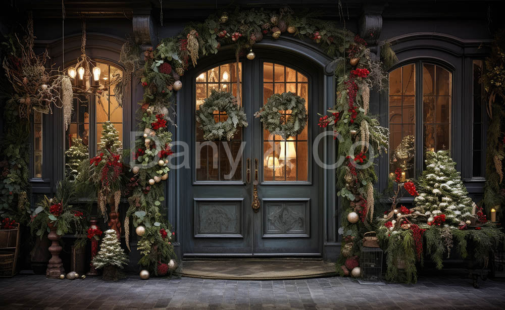 Les couronnes de Noël d'Avezano décorent la porte d'entrée Conçu par Danyelle Pinnington