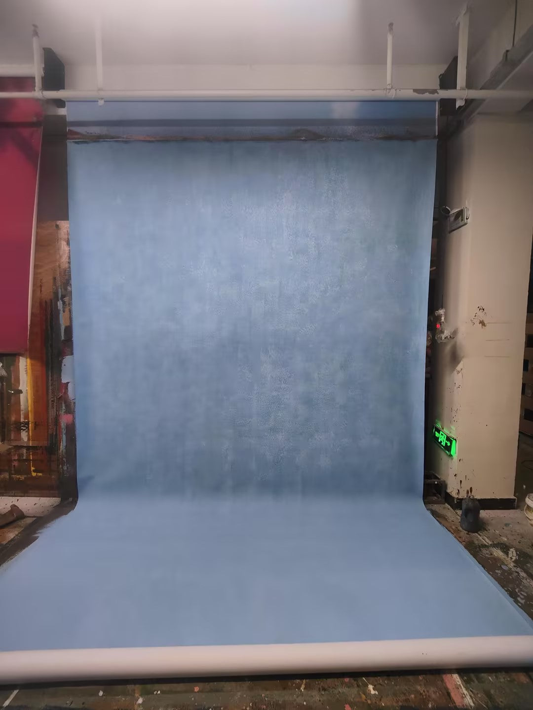 Toile de fond de photographie abstraite peinte à la main avec texture dégradée de brouillard d'Avezano