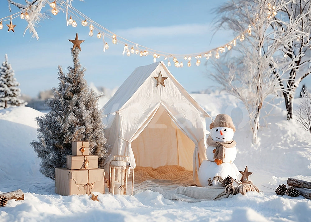 Les bougies de Noël d'Avezano décorent la toile de fond de la photographie de cheminée