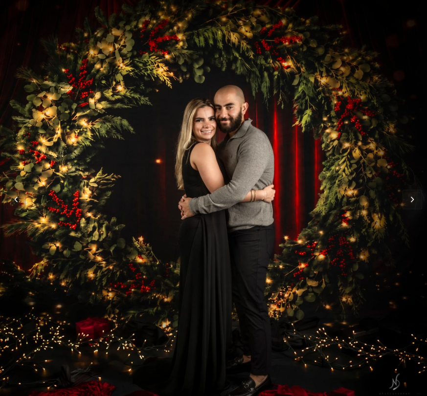 Avezano Red Curtain Christmas Wreath Photography Backdrop Designed By Polly Ro Design