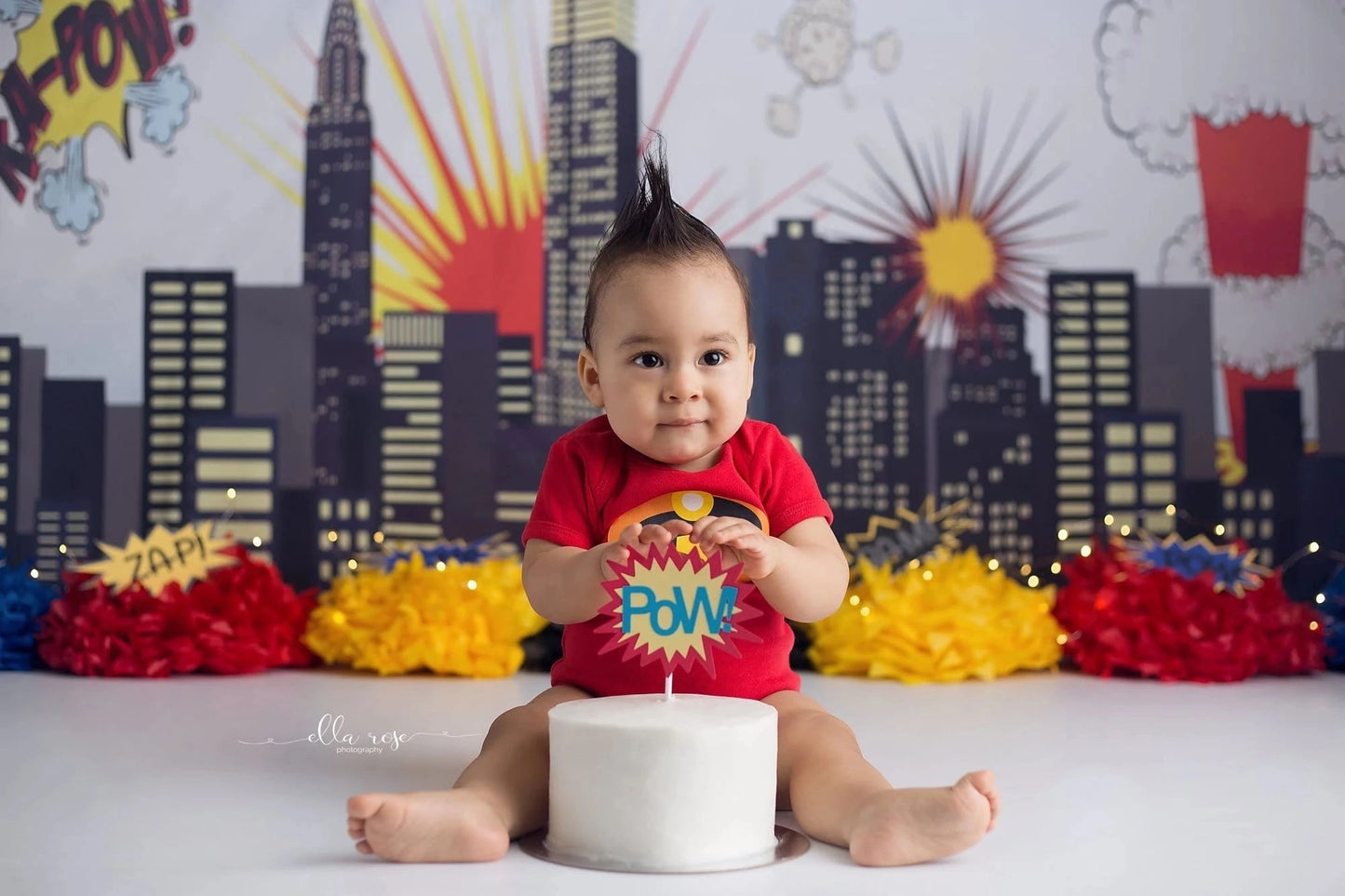 Toile de fond pour la séance photo d'anniversaire de Avezano City Boom Cakesmash