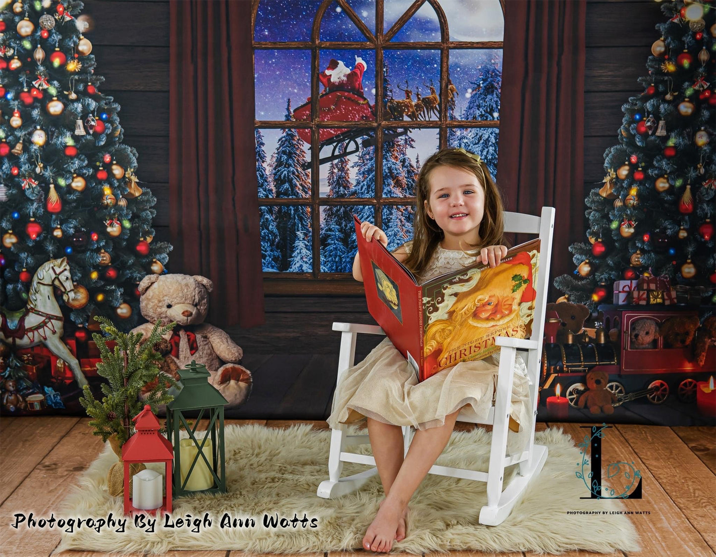 Avezano Christmas Tree and Santa Claus Outside the Window Photography Backdrop