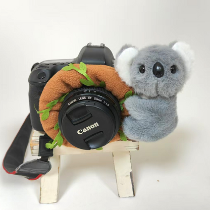 Avezano Handcrafted Animal Shape Camera Cover