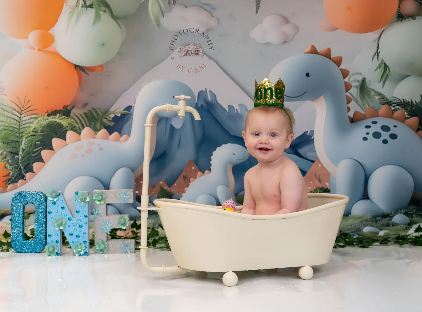 Toile de fond du modèle de dinosaures bleus d'Avezano conçue par Danyelle Pinnington