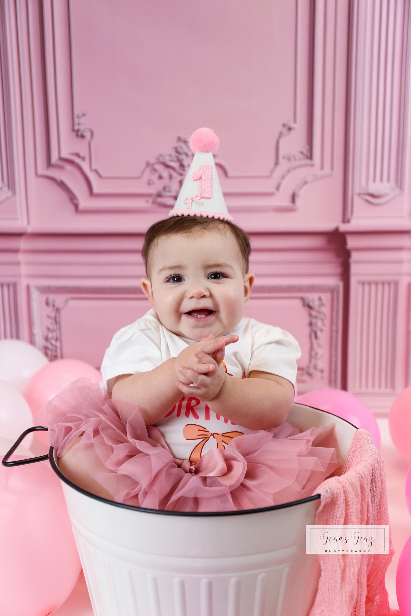 Avezano Light Pink Carved Walls Photography Backdrop