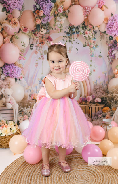 Avezano Purple and Pink Balloon Arch Cakesmash Photography Background