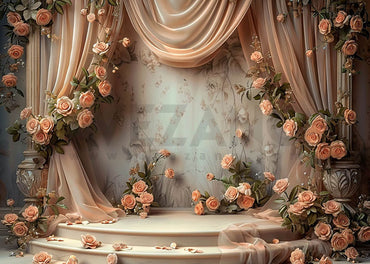 Les fleurs printanières d'Avezano décorent les rideaux de la pièce, toile de fond de la photographie