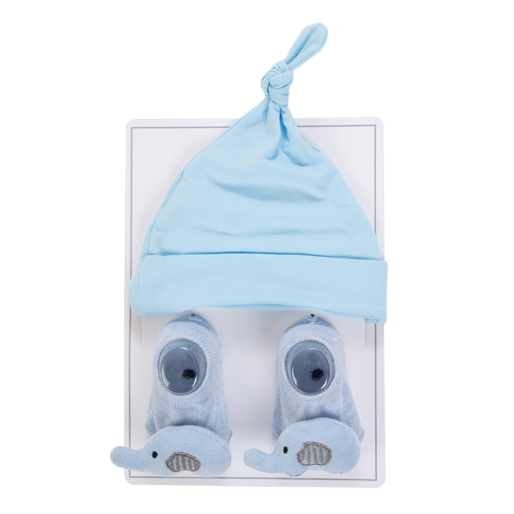 Avezano Newborn Knotted Hat and Animal Socks Set