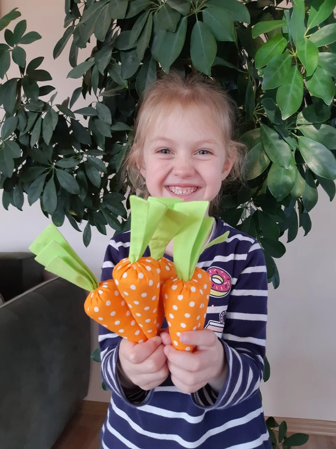 Avezano Easter Carrot Photography Prop for Newborn Baby Shoots