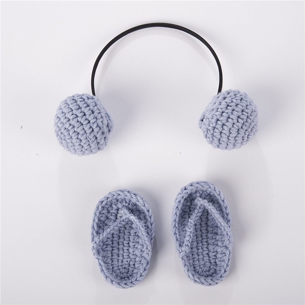 Avezano Newborn Knitted Mini Headphone and Slipper Photo Prop Set