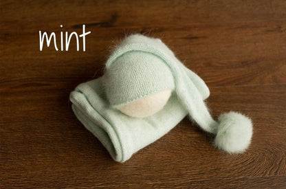 Avezano Newborn Knit Stretch Swaddle with Pom Pom Hat Photography Props