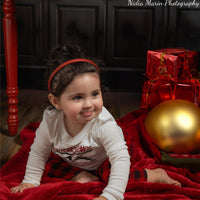 Avezano Red Christmas Gift Photography Backdrop