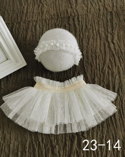 Avezano Princess Lace Tulle Puffy Dress with Pearl Hair Accessories