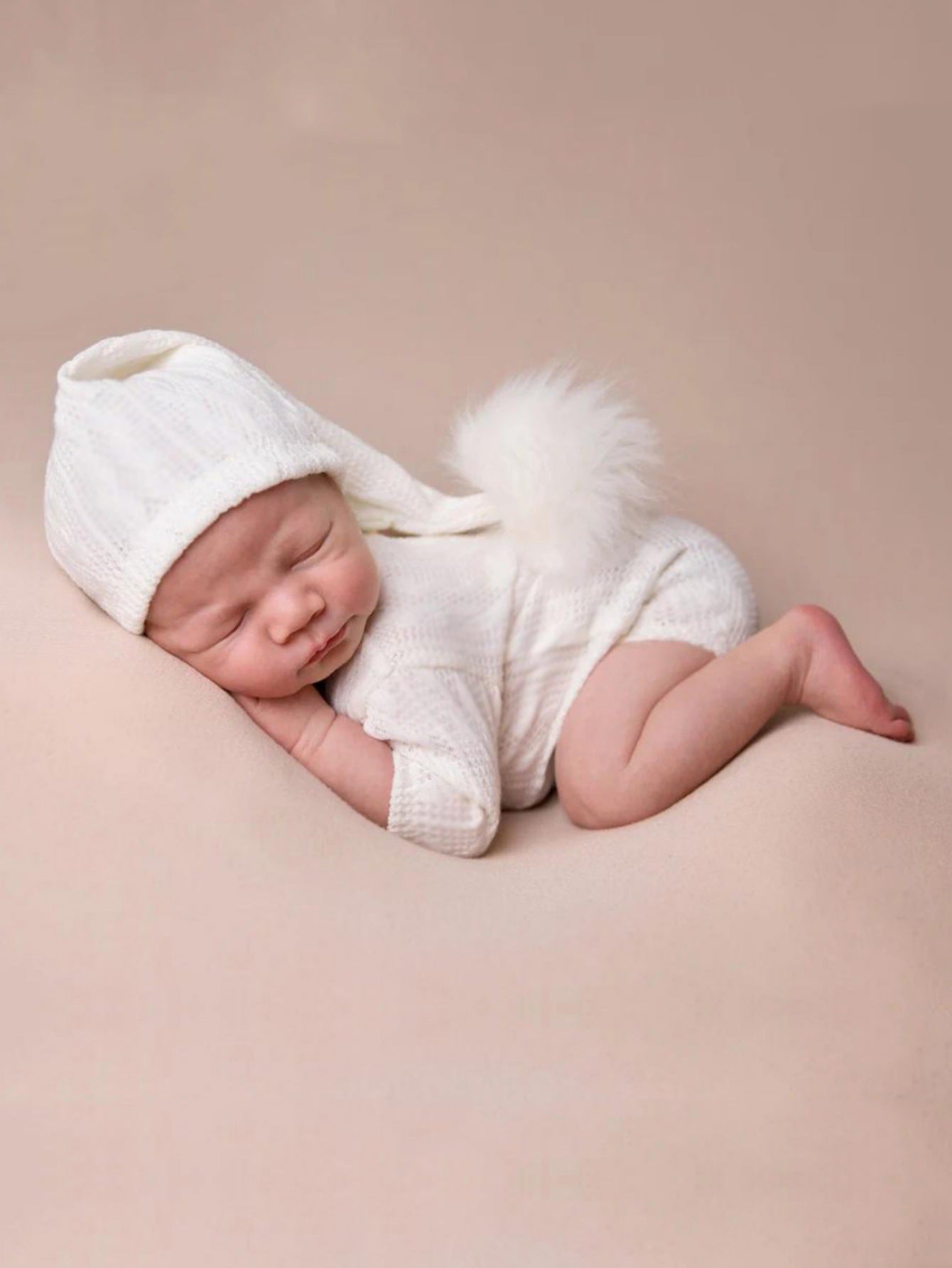Avezano Newborn Photography Costume Props Pompom Hat