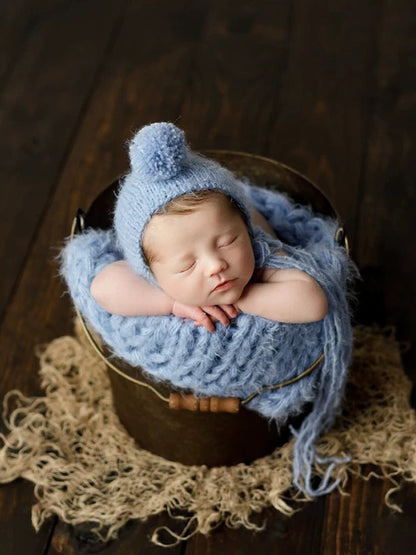Avezano Baby Knitted Mohair Ball Cap with Padded Blanket