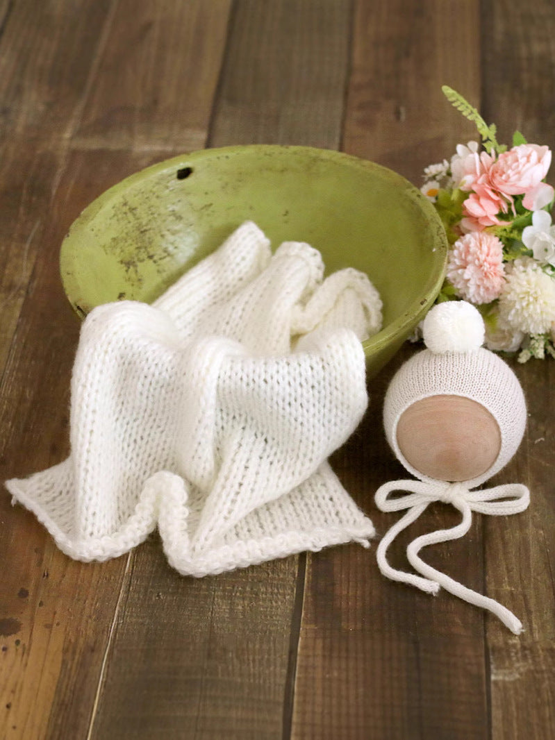 Avezano Baby Knitted Mohair Ball Cap with Padded Blanket
