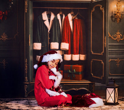 Avezano Green walled Santa Closet Photography Backdrop Designed By Lidia Redekopp