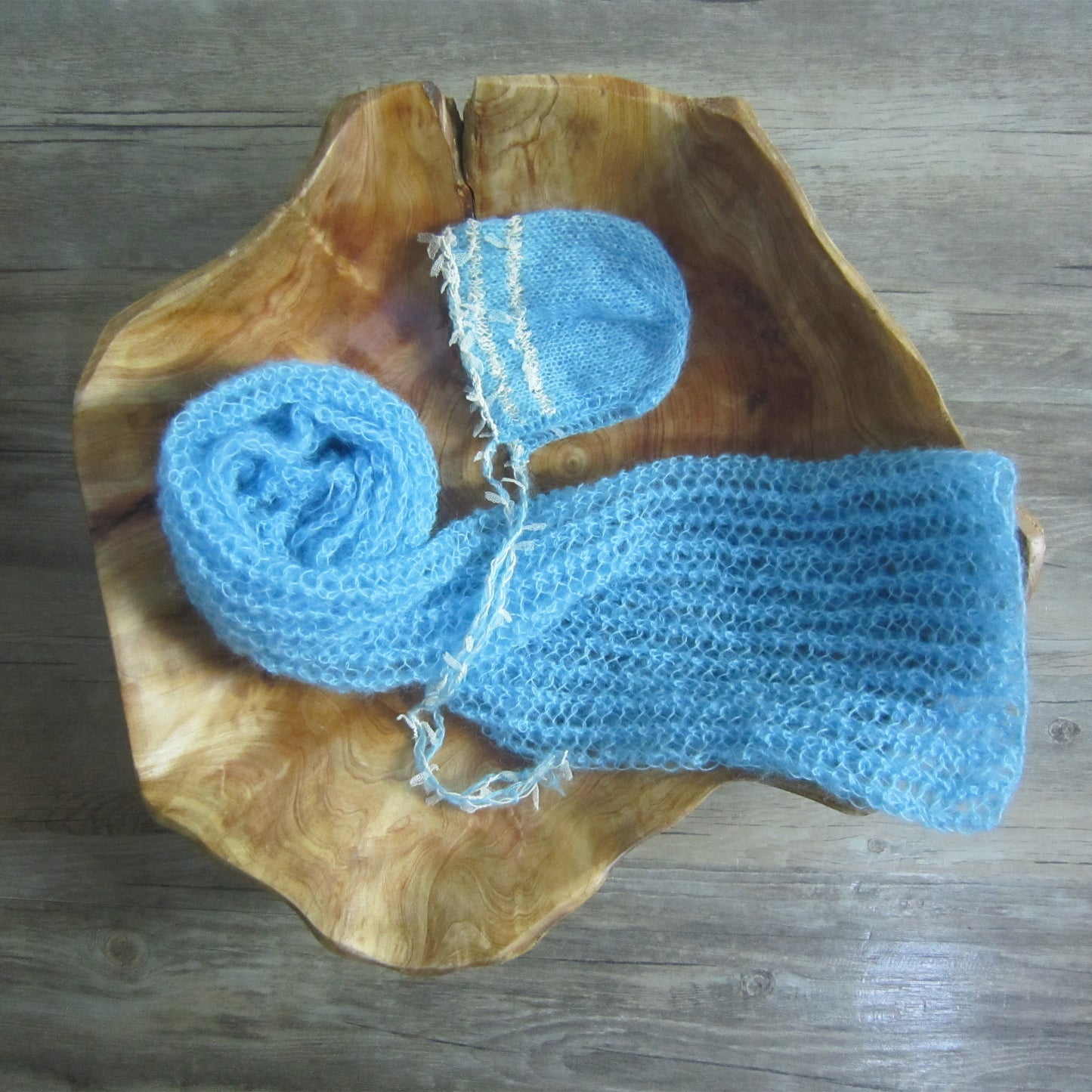 Avezano Newborn Lace Ruffled Swaddle and Hat Photography Props