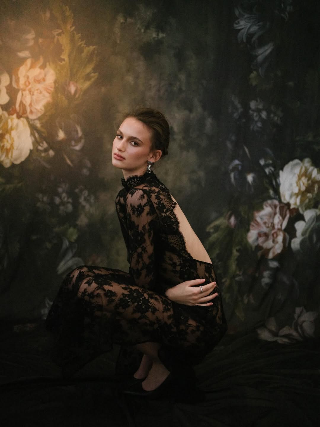 Avezano Green Fine Art Floral Portrait Photography Backdrop