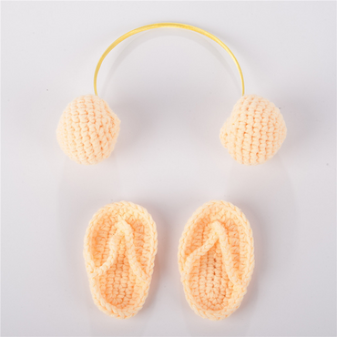 Avezano Newborn Knitted Mini Headphone and Slipper Photo Prop Set
