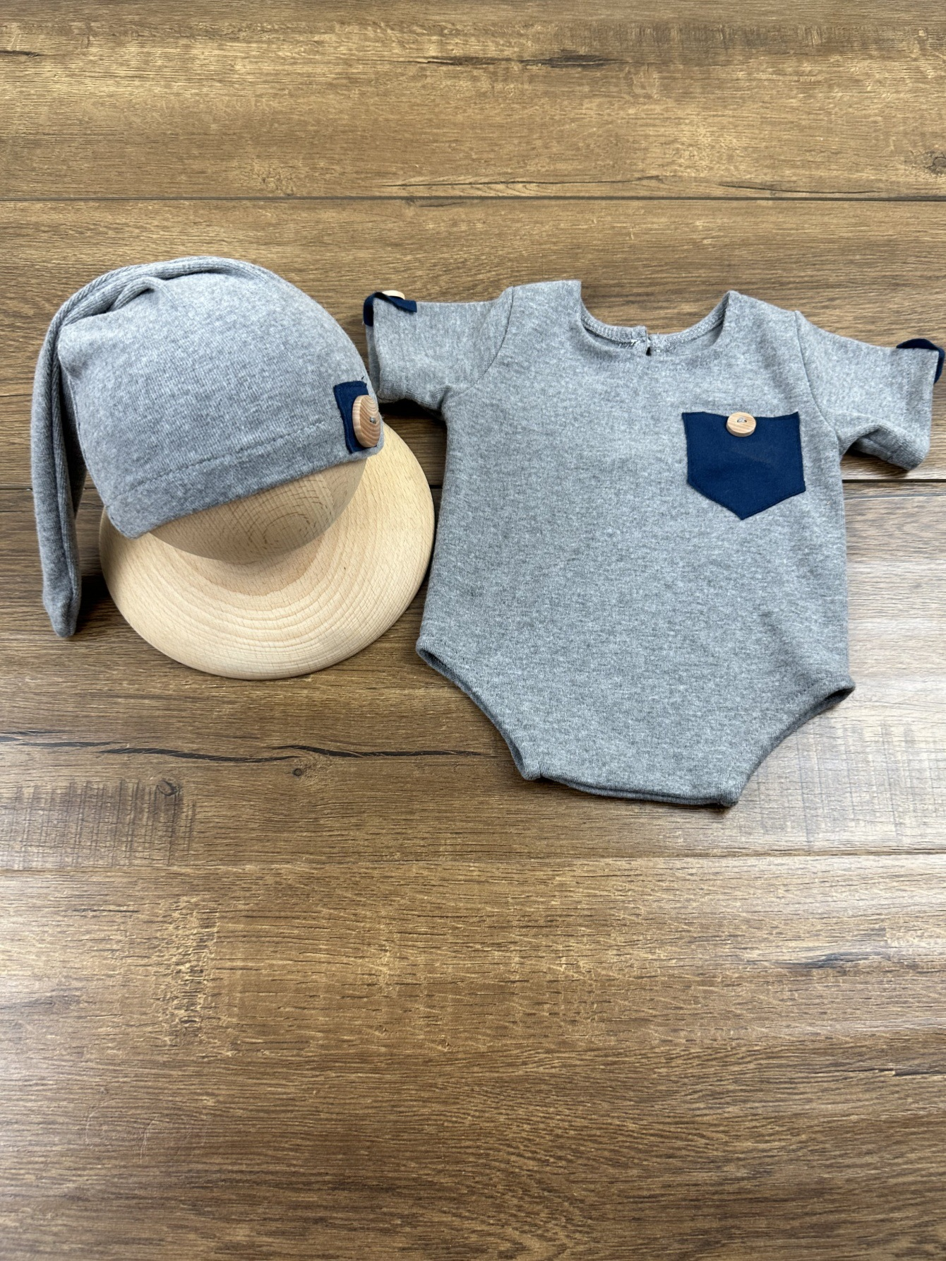 Avezano Newborn Photography Props Hat and Outfit Set