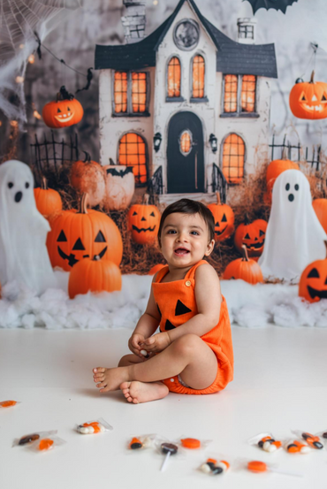 Avezano Vintage Halloween House and Decor Backdrop for Photography