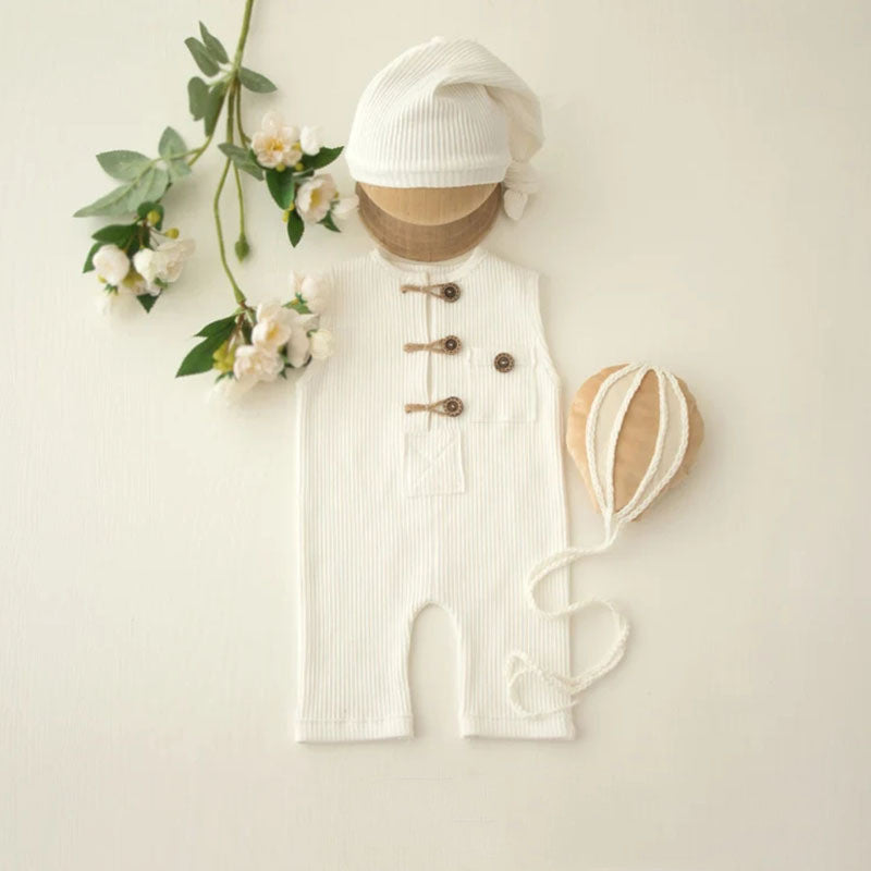 Avezano Neutral Newborn Outfit & Hot Air Balloon Photo Prop Set
