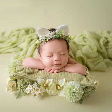 Avezano Spring Green Newborn Photography Props